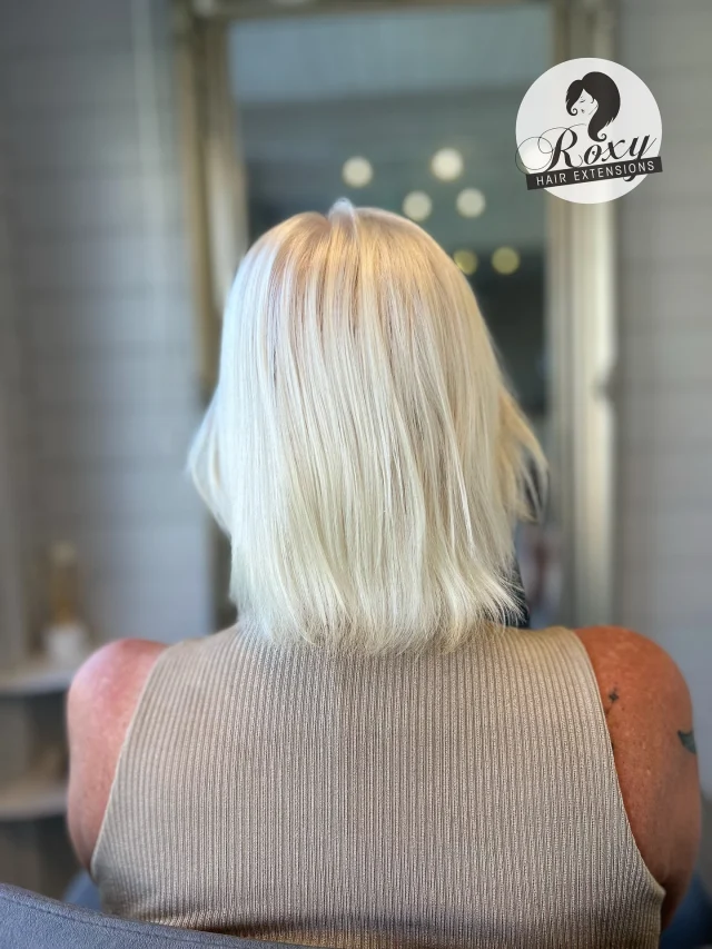 Before and After using our 12” Camo-Tapes®️in #1001 🤍

#roxyhairextensions #camotapes #tapeins #tapeinhairextensions #hairextensions #essex #essexhair #essexhairextensions #blond #blonde #blondehair #platinum #platinumblonde